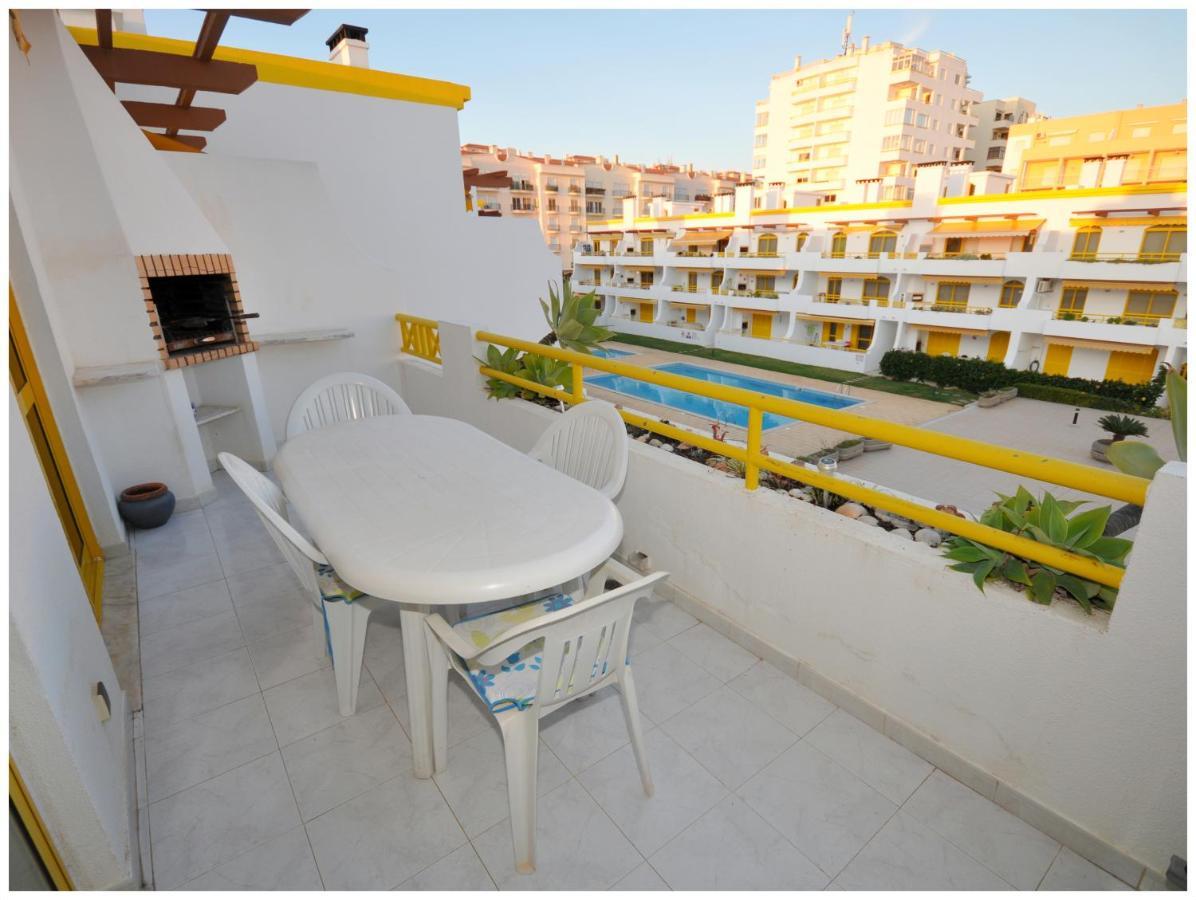 Apartamentos Capitolina Quarteira Exteriör bild