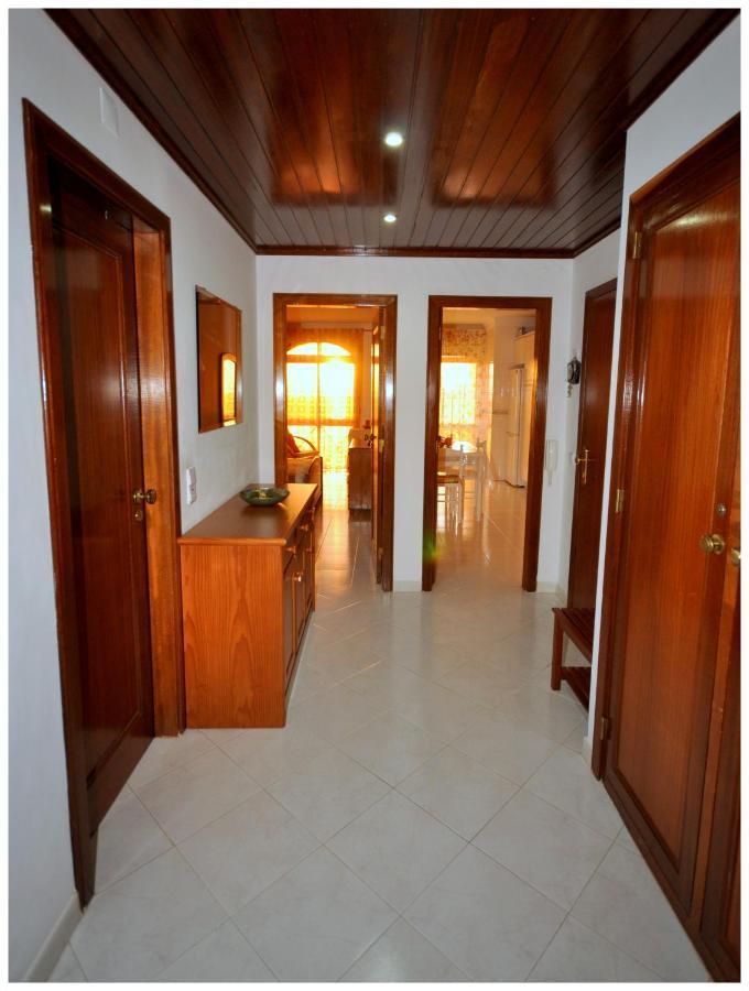 Apartamentos Capitolina Quarteira Exteriör bild