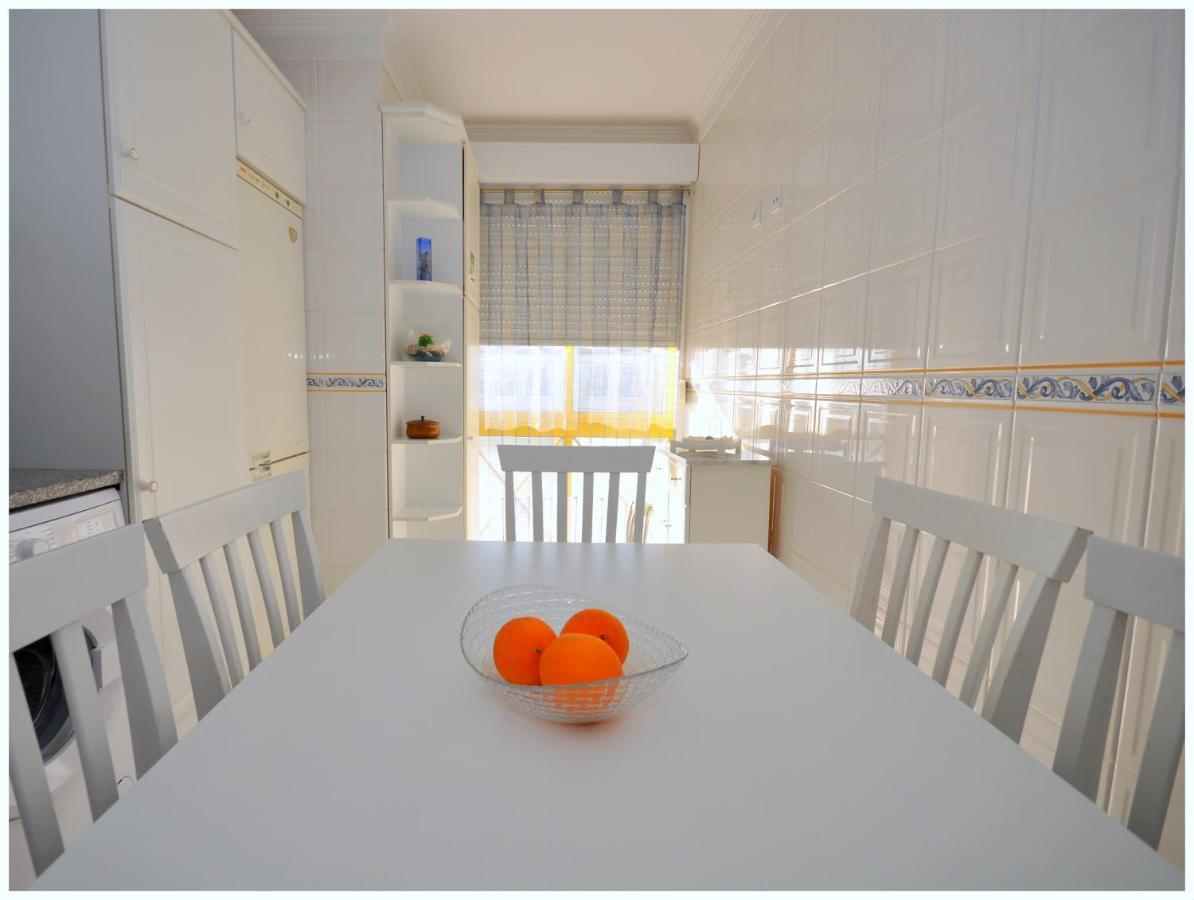 Apartamentos Capitolina Quarteira Exteriör bild